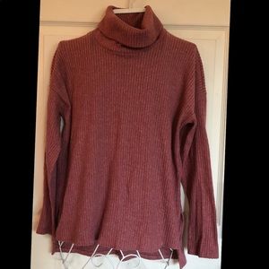 Forever 21 Soft Light Sweater Gently Used💖